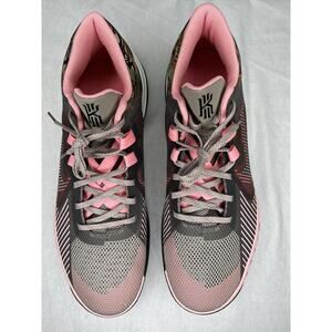 Size 14 - Nike Kyrie Flytrap 5 Moon Fossil Pink Gaze Camo